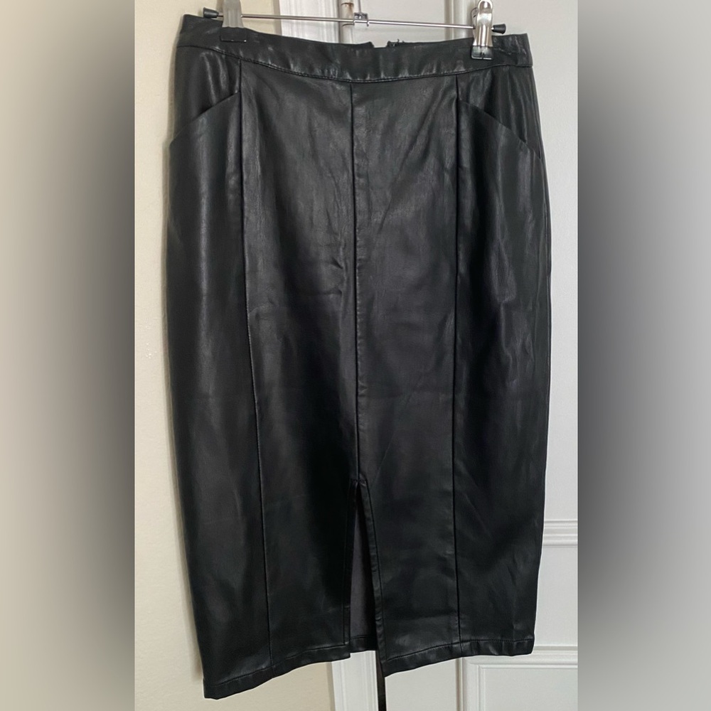 NWOT vegan leather pencil skirt